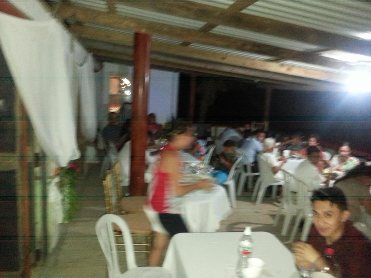 La Delphina Bed&Breakfast Bar&Grill La Ceiba Exterior foto